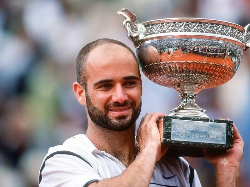Andre Agassi hoàn tất Career Golden Slam sau chức vô địch Roland-Garros 1999