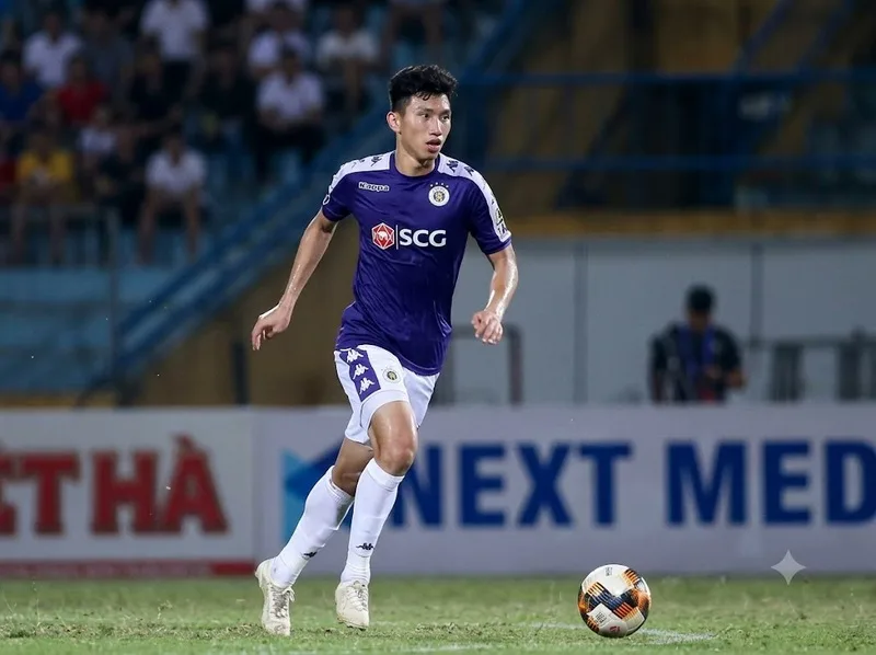 Đoàn Văn Hậu từng tạo dấu ấn nổi bật trong màu áo Hà Nội FC