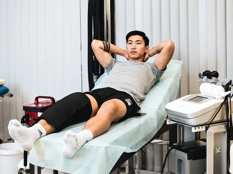 Chấn thương khiến Đoàn Văn Hậu phải trải qua thời gian dài hồi phục